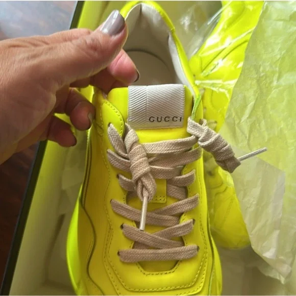 GUCCI RHYTON Sneakers in yellow fluo - Picture 5 of 9